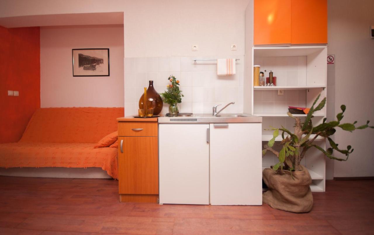 Apartmani Jagoda Lastovo Exterior photo
